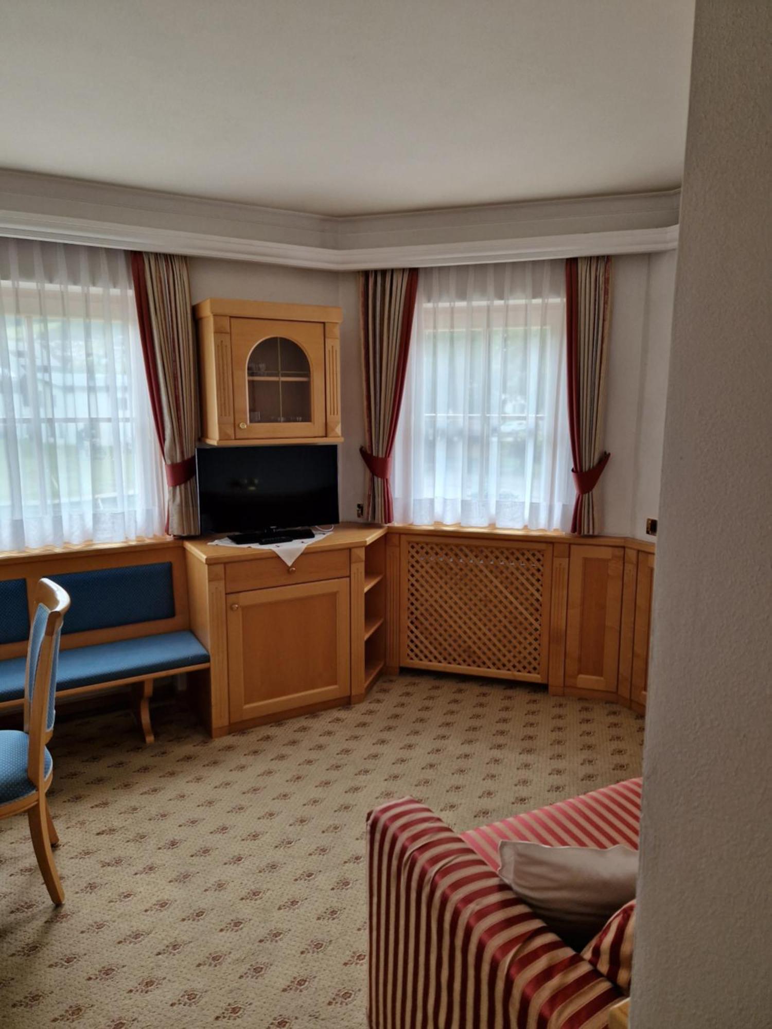אורטיסיי Residence Ciastel מראה חיצוני תמונה